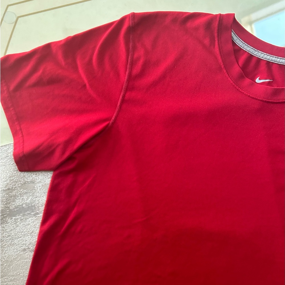 Nike Men’s Tshirt - Picture 7 of 16